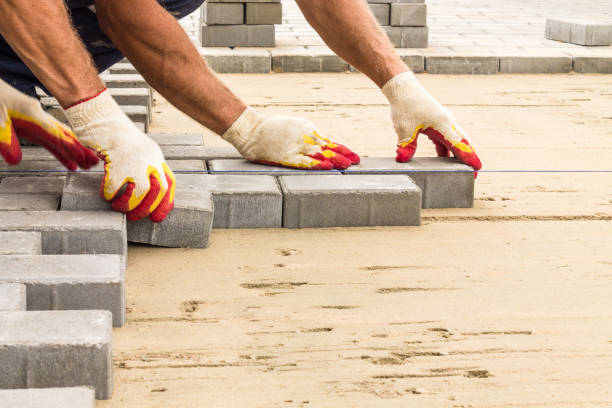 Best Professional Driveway Pavers  in Big Le, AK